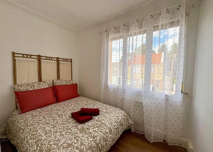 Pause Detente Proche Du Zenith & Atlantis Saint-Herblain